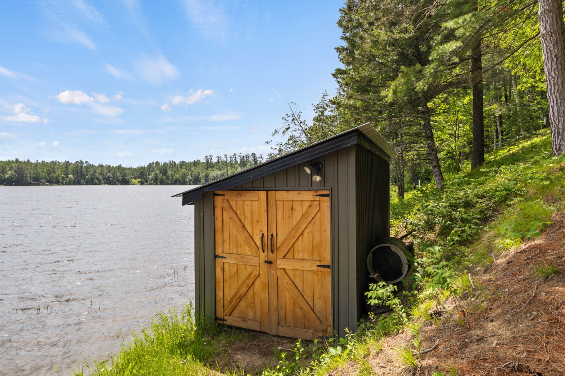 Shed