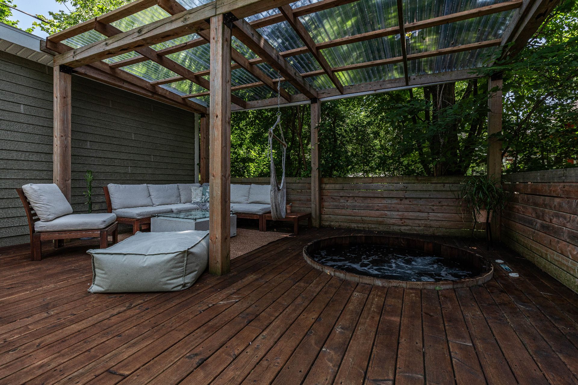 Hot tub
