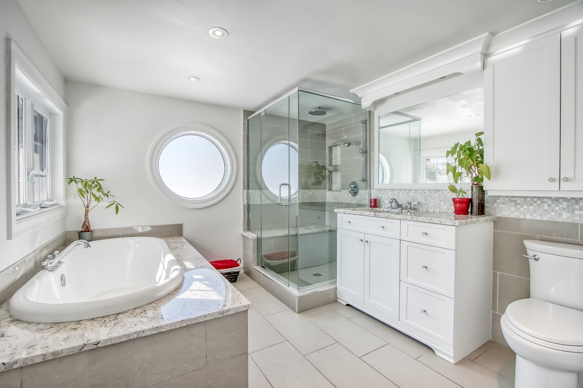 Salle de bains attenante à la CCP