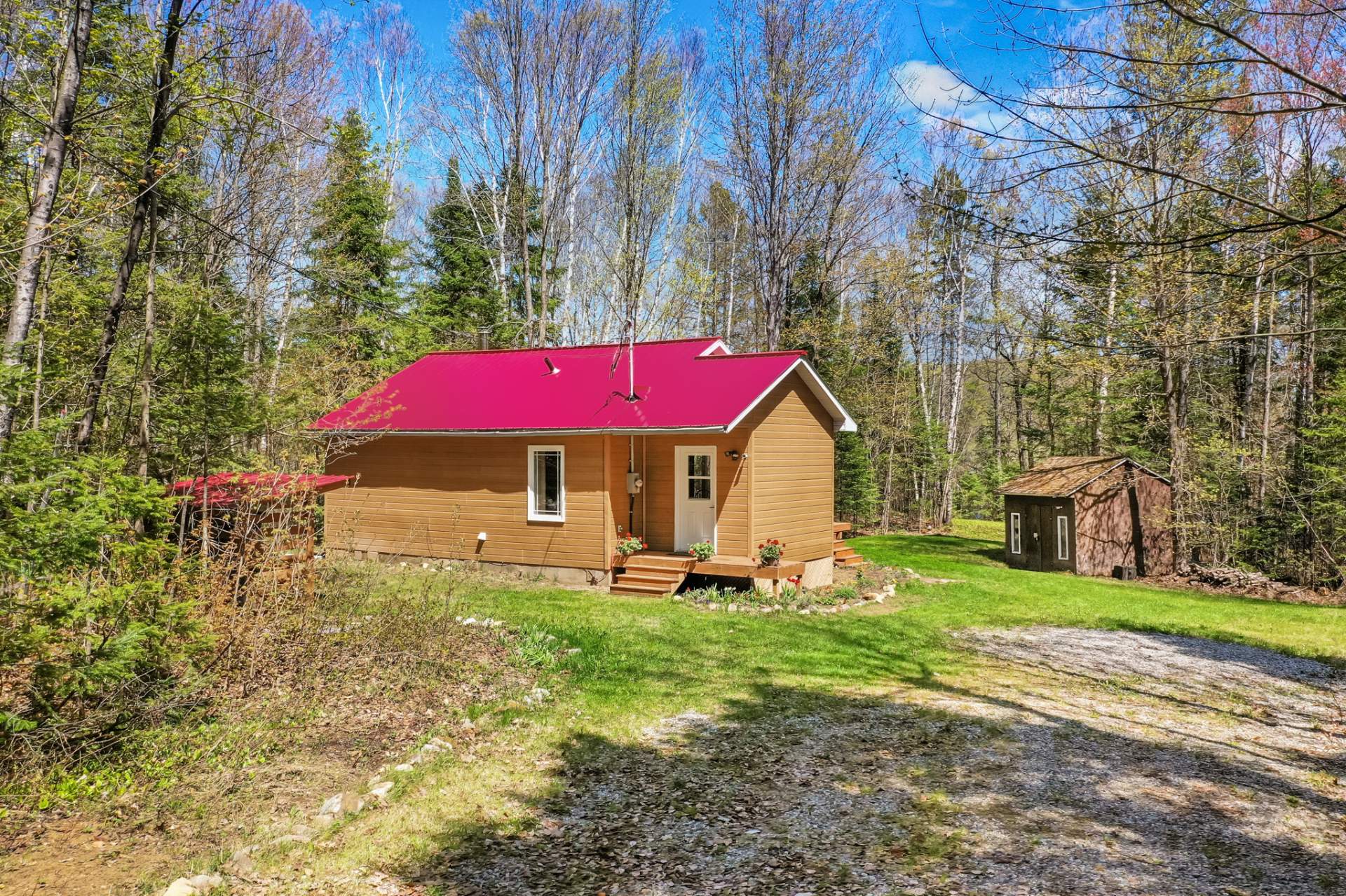 51 Ch. de la Montagne 