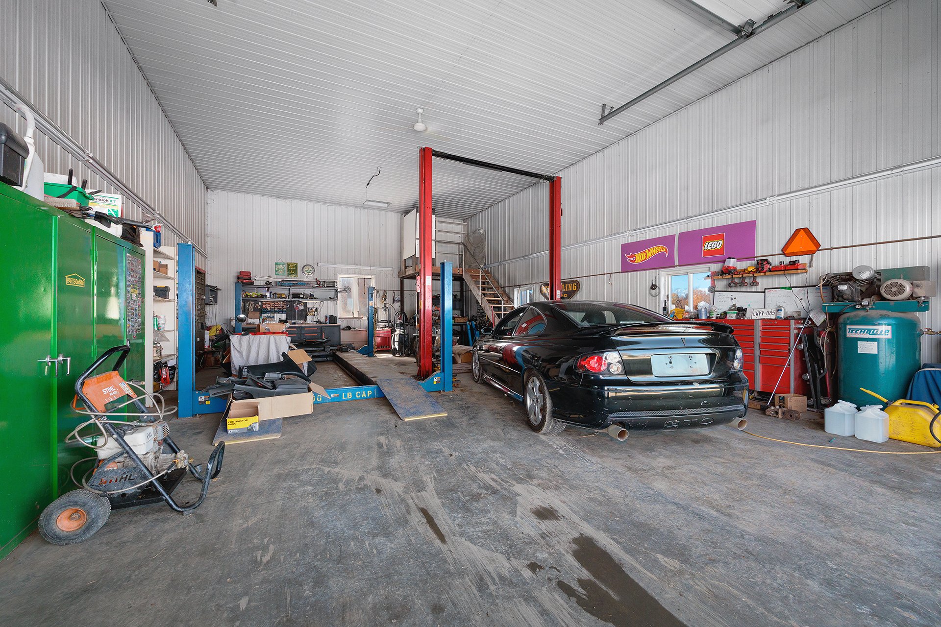 Garage