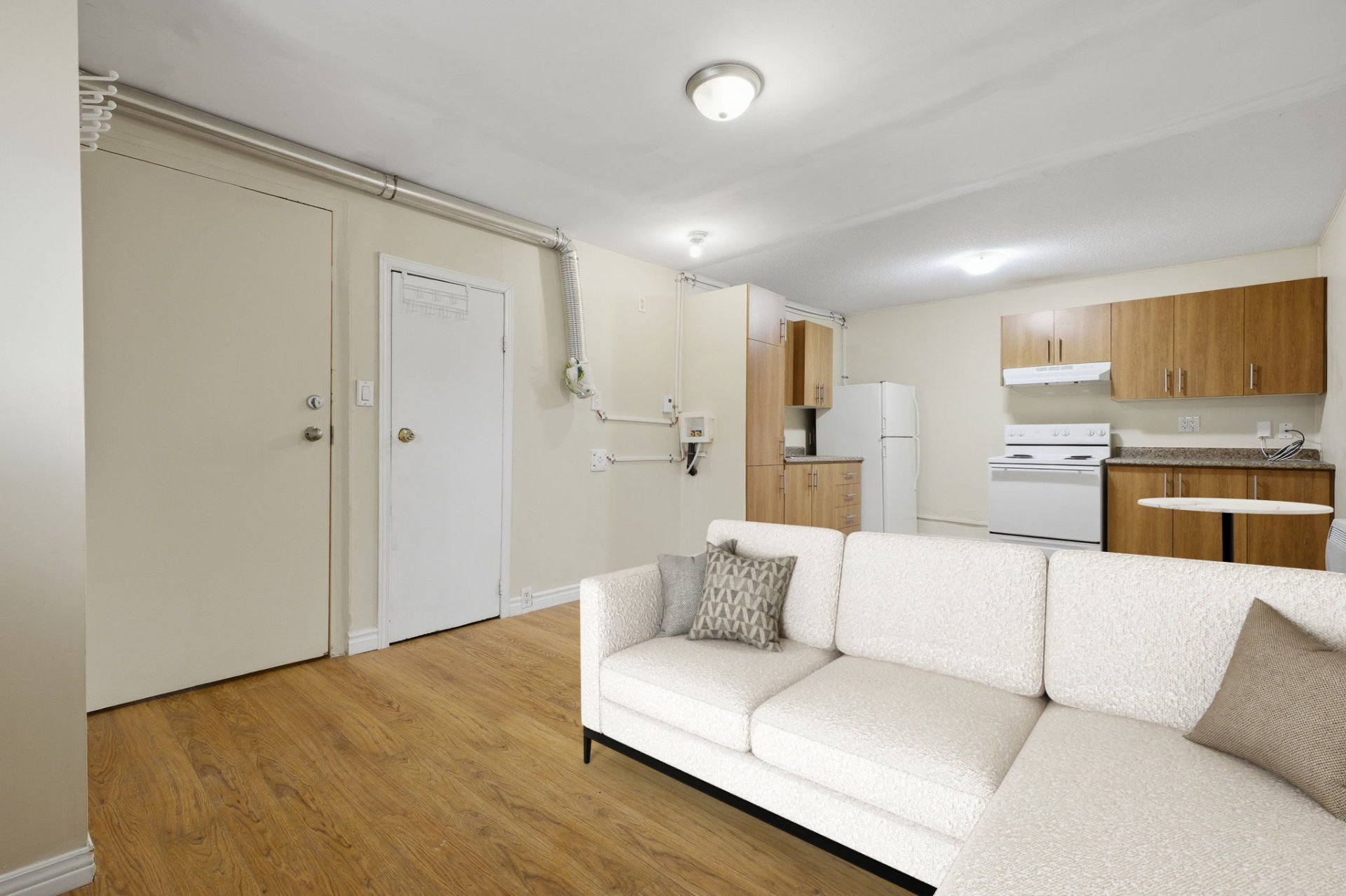 Living room - #1