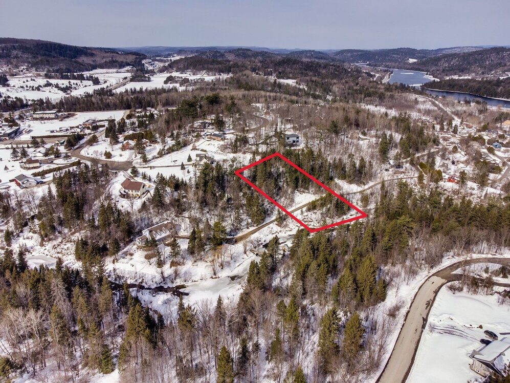 Aerial photo - View (in red)