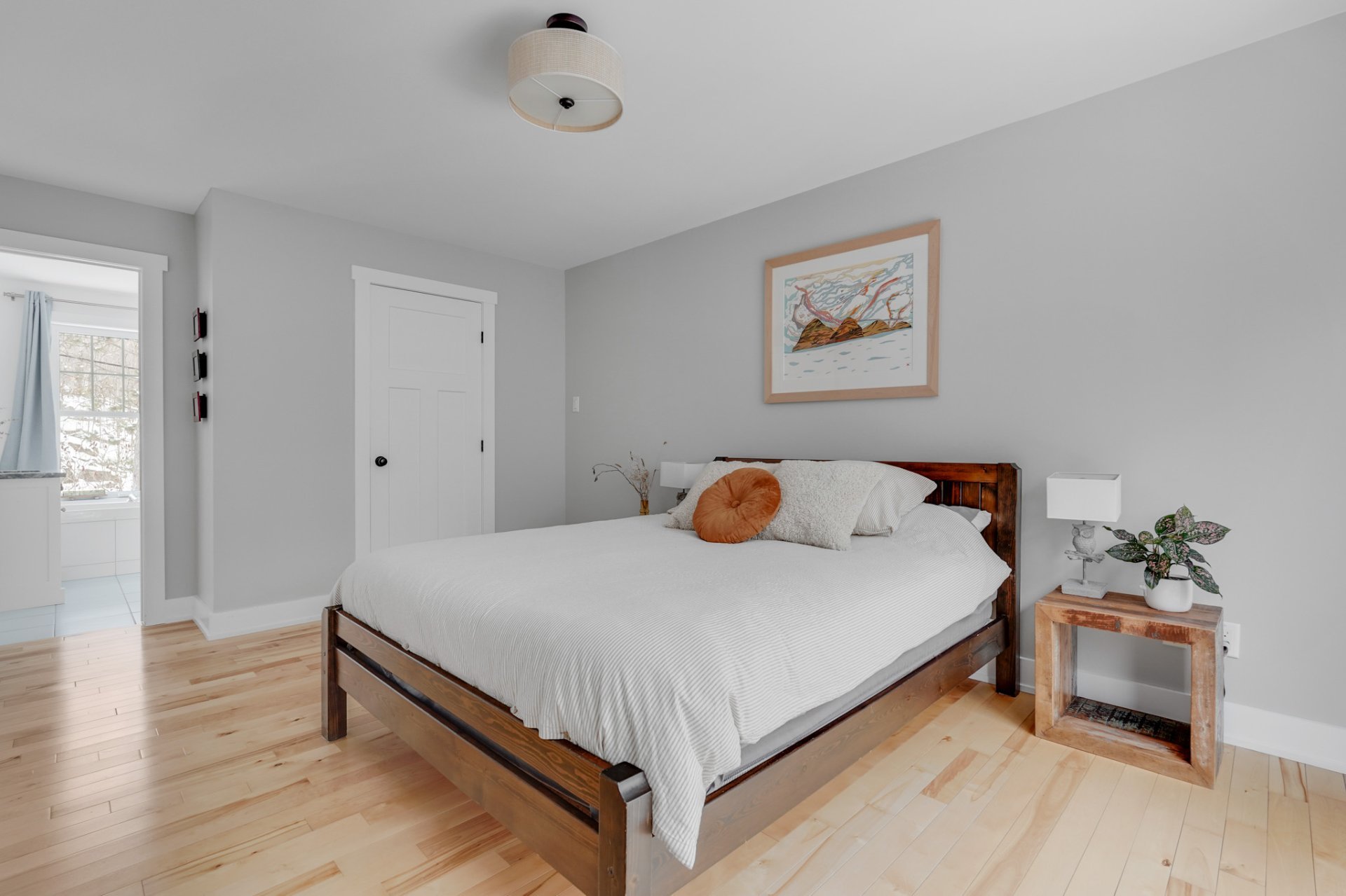 Master bedroom
