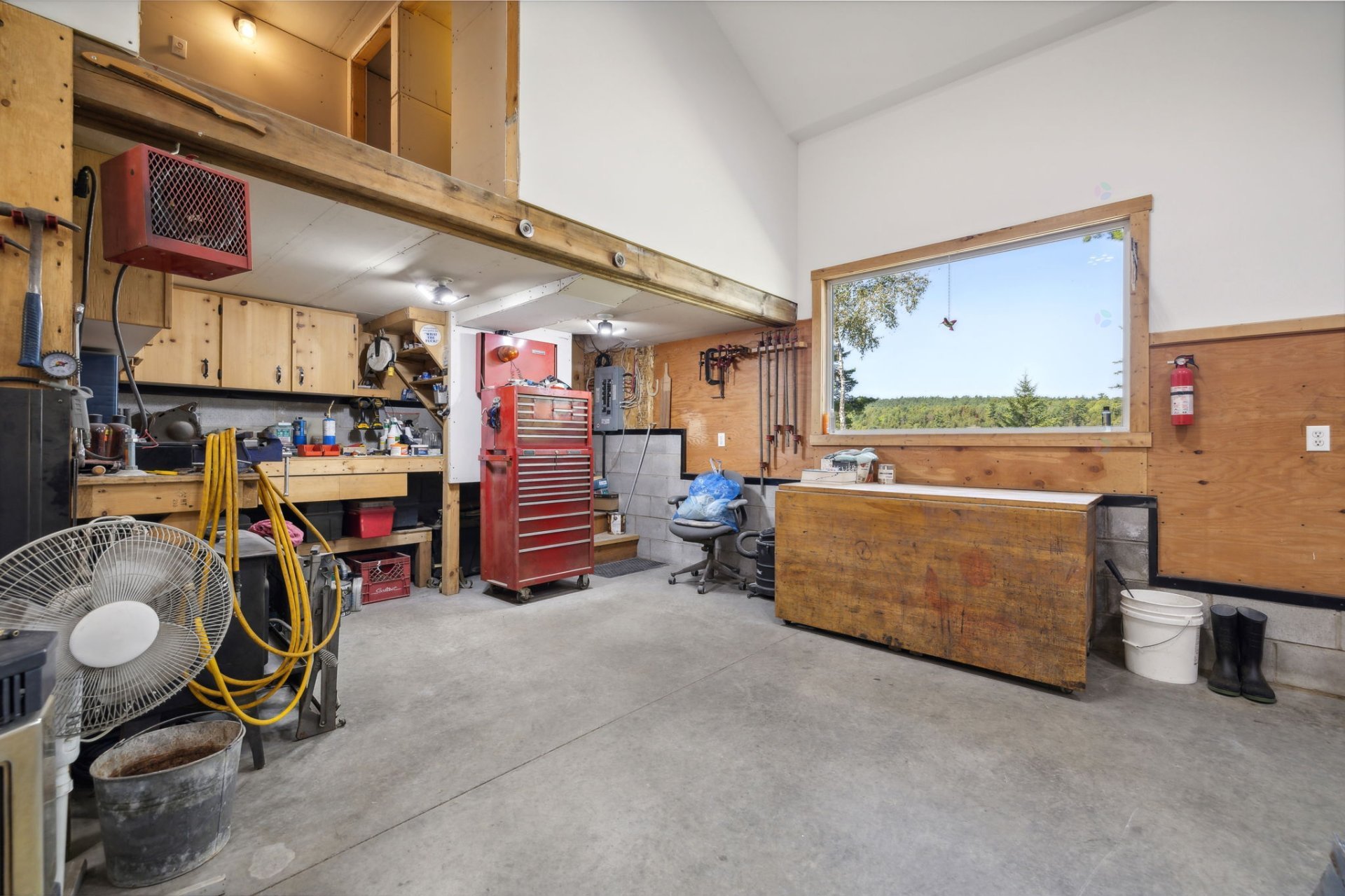 Garage