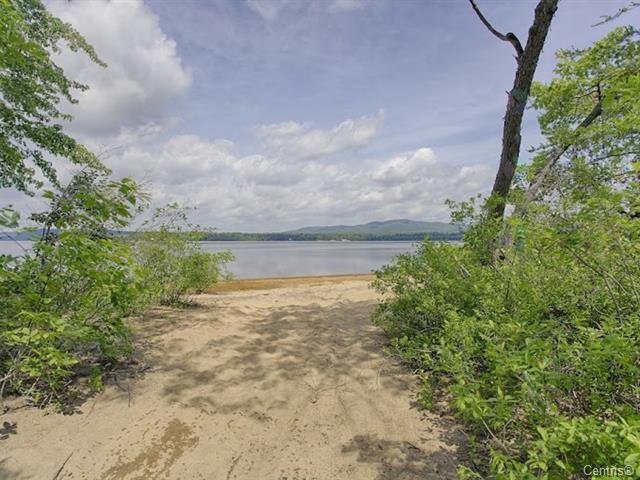 Access to a body of water