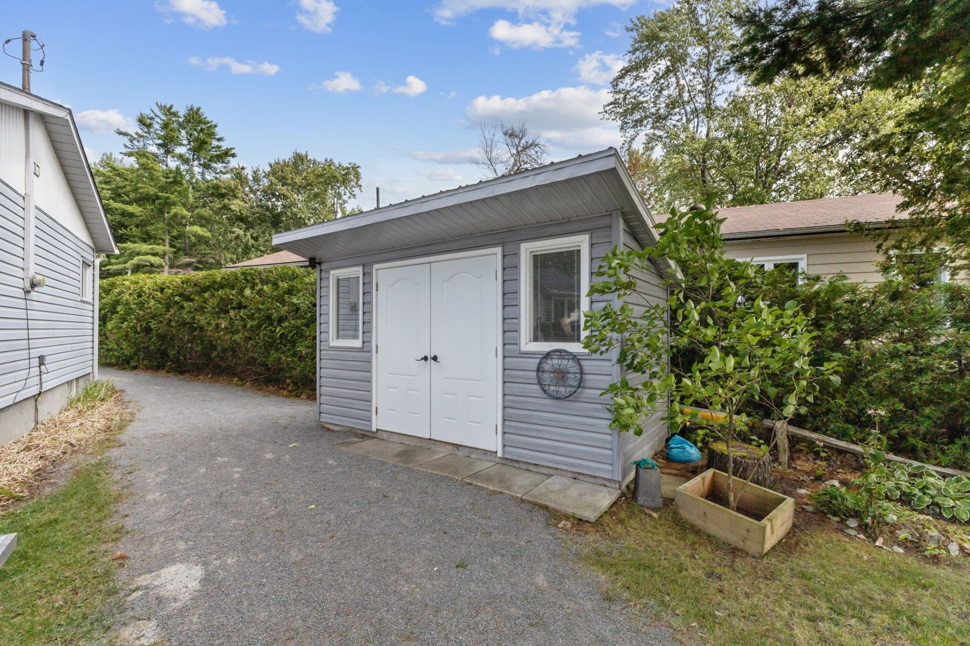 Shed