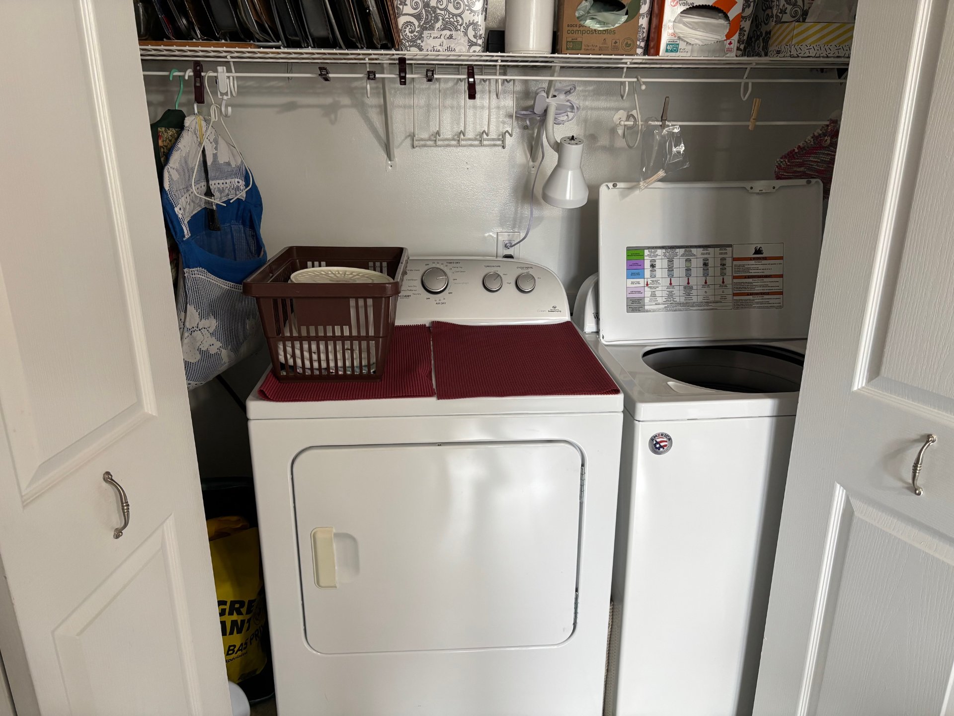 Autre - Laveuse, sécheuse.