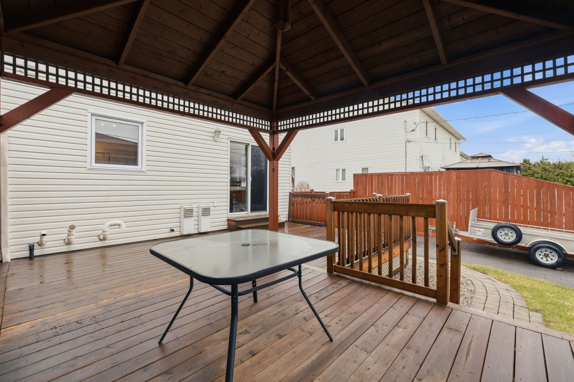 Terrasse - avec Gazebo