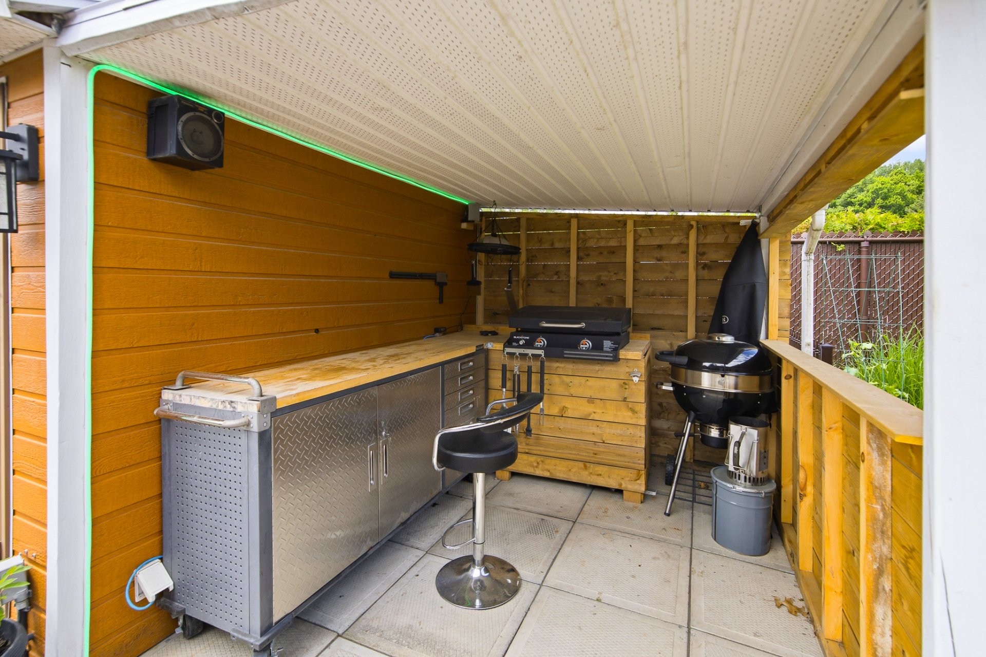 Kitchenette