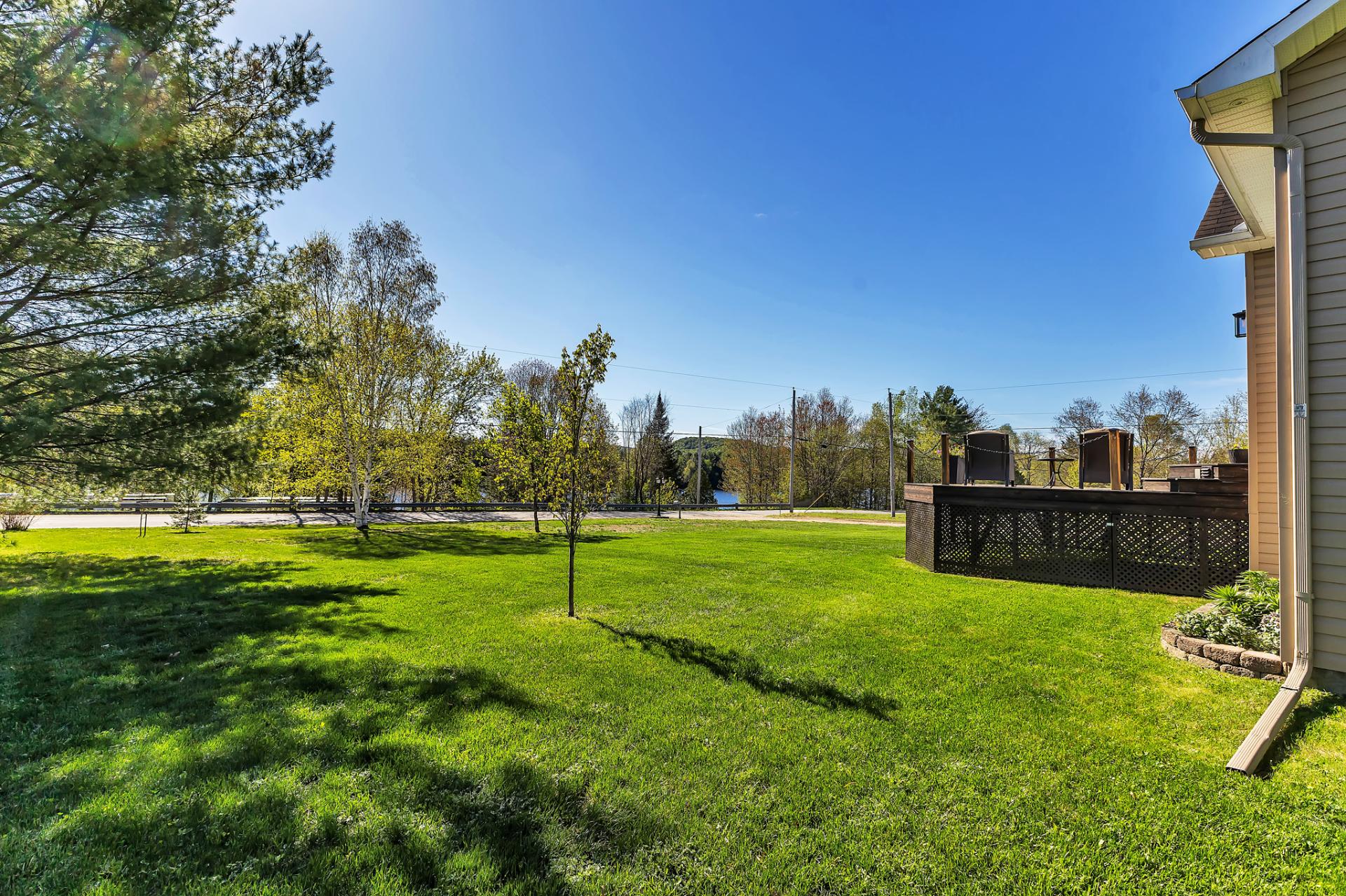Land/Lot