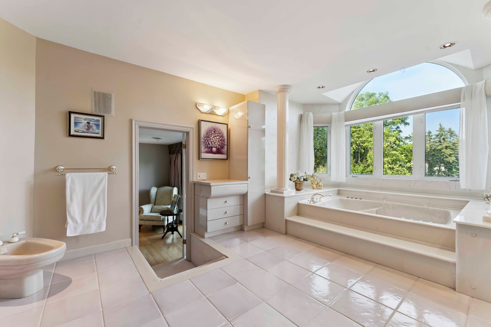 Salle de bains attenante à la CCP