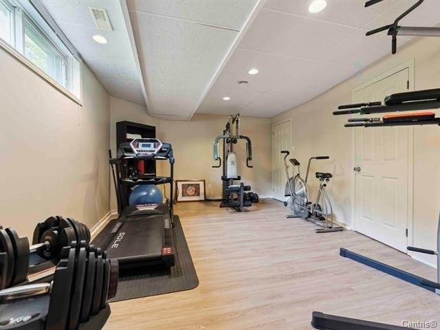 Salle d'entrainement/ chambre froide à proximité