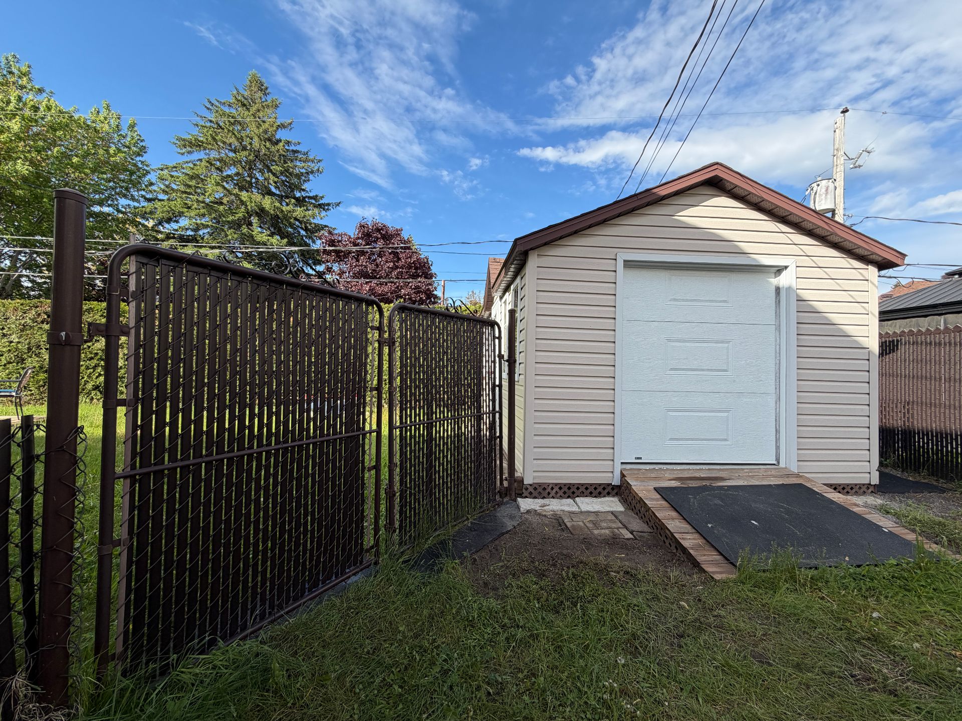 Shed