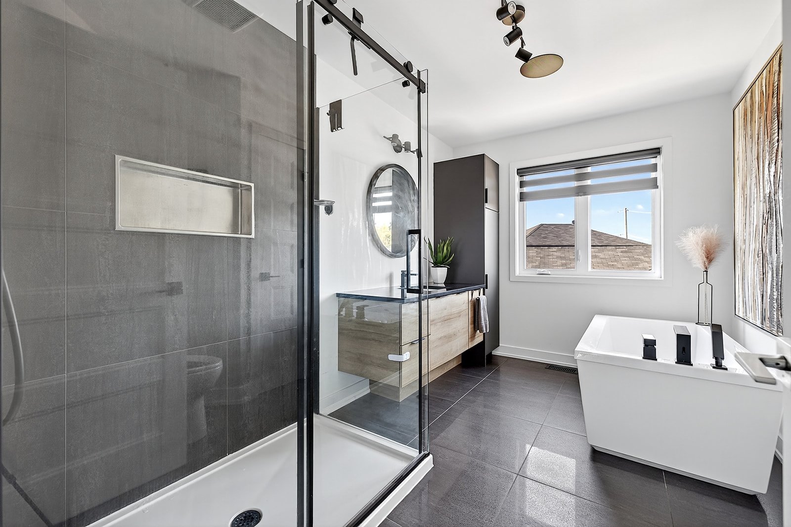 Salle de bains attenante à la CCP