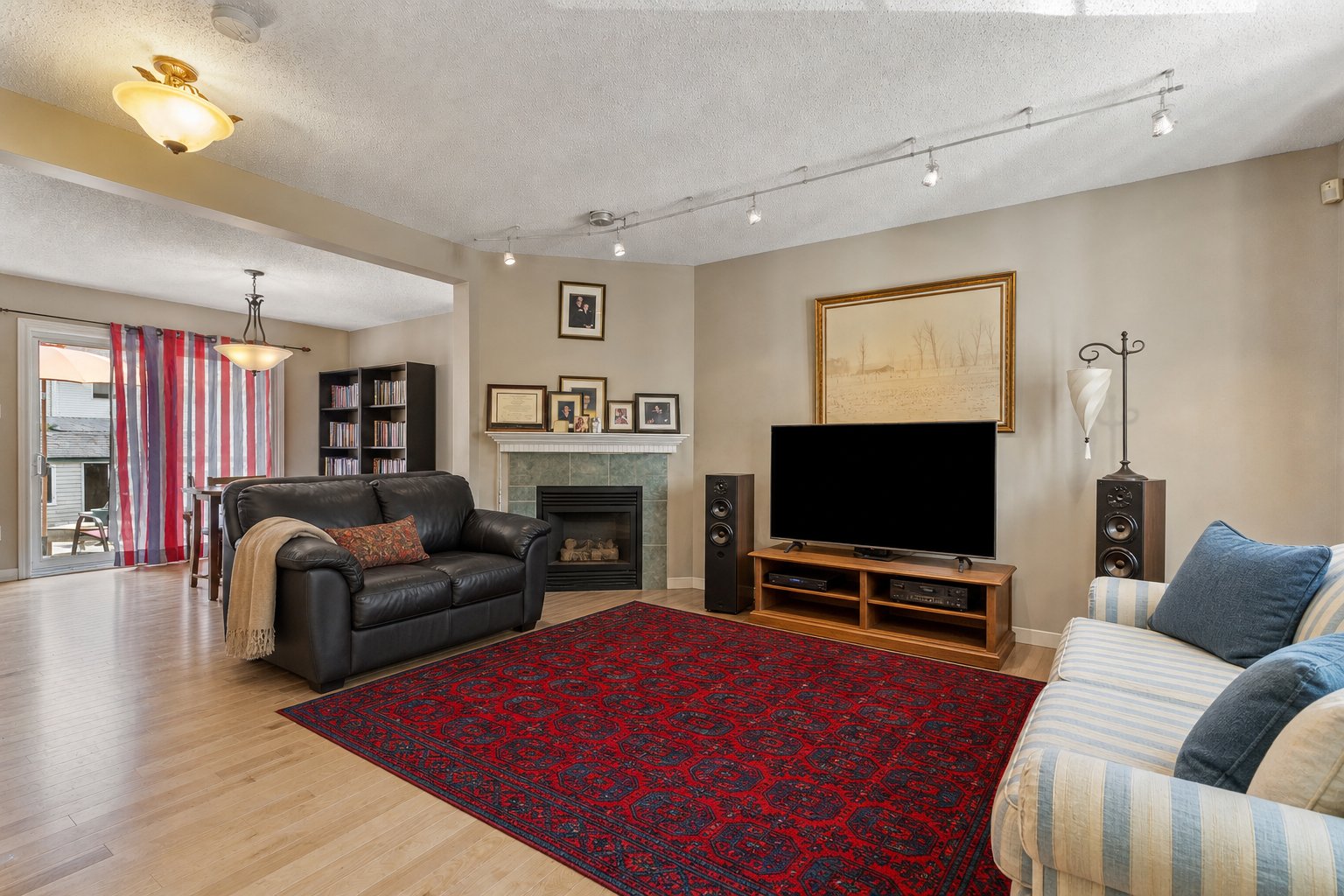 Living room - Modified picture