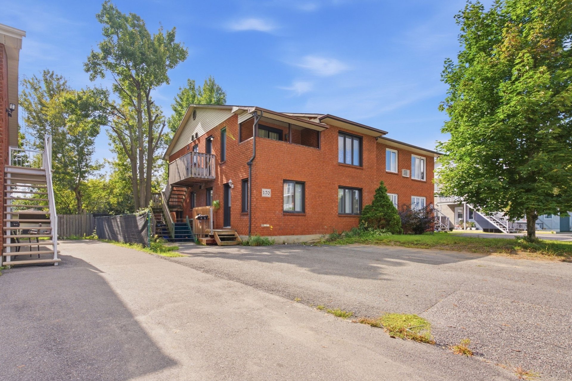Façade