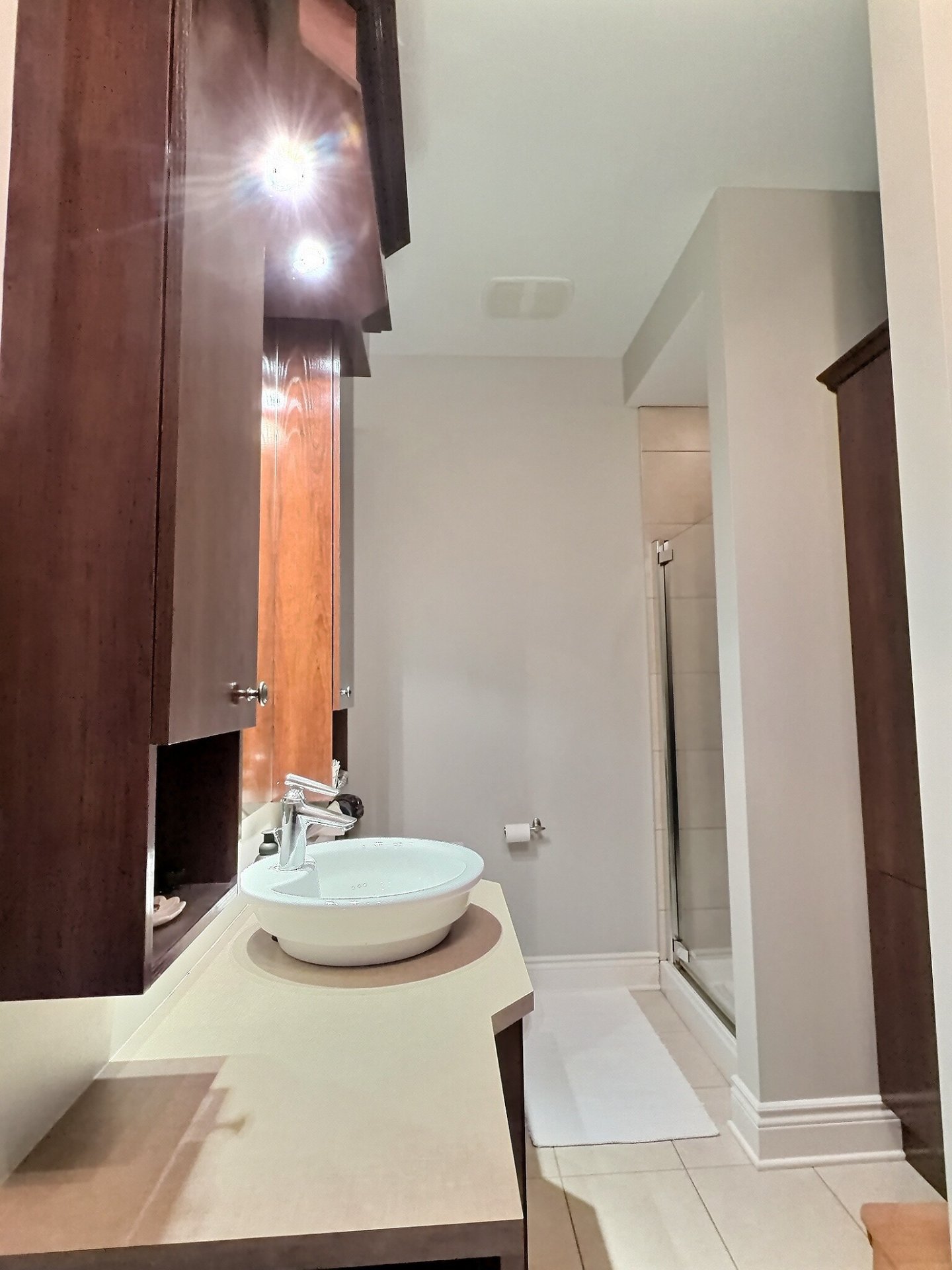 Salle de bains attenante à la CCP