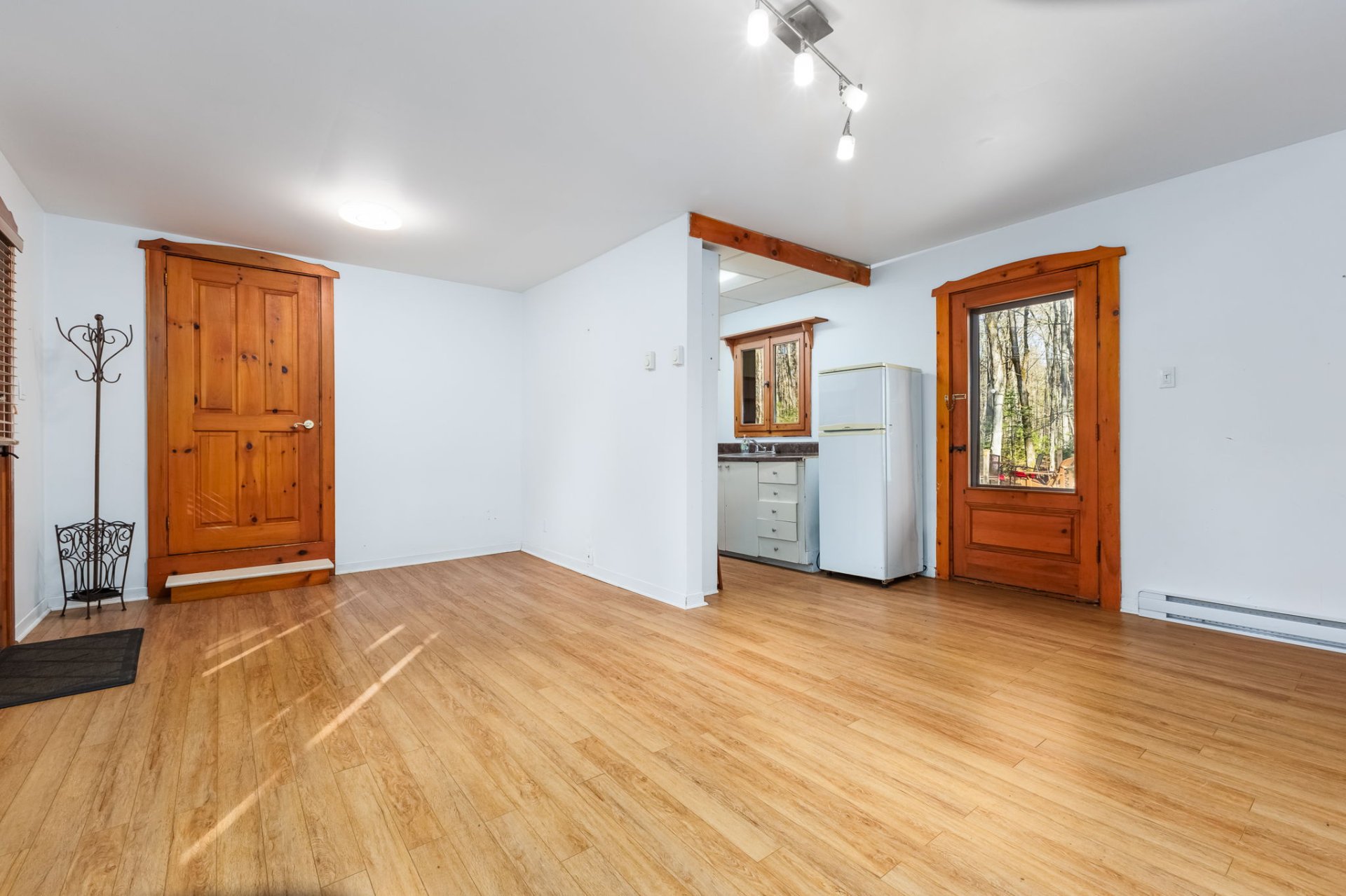 Intergenerational - living room