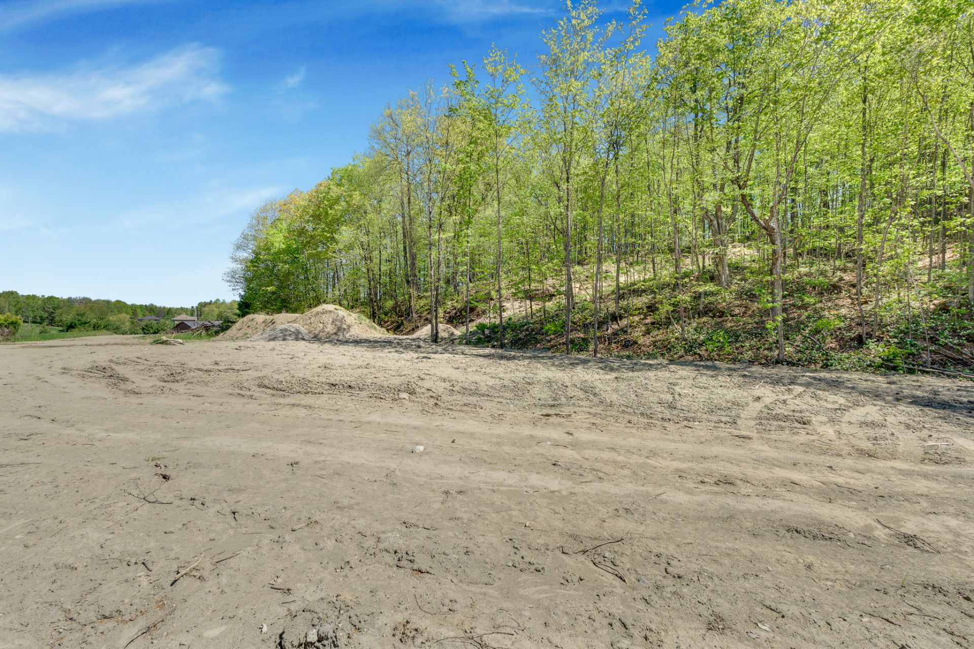 Land/Lot