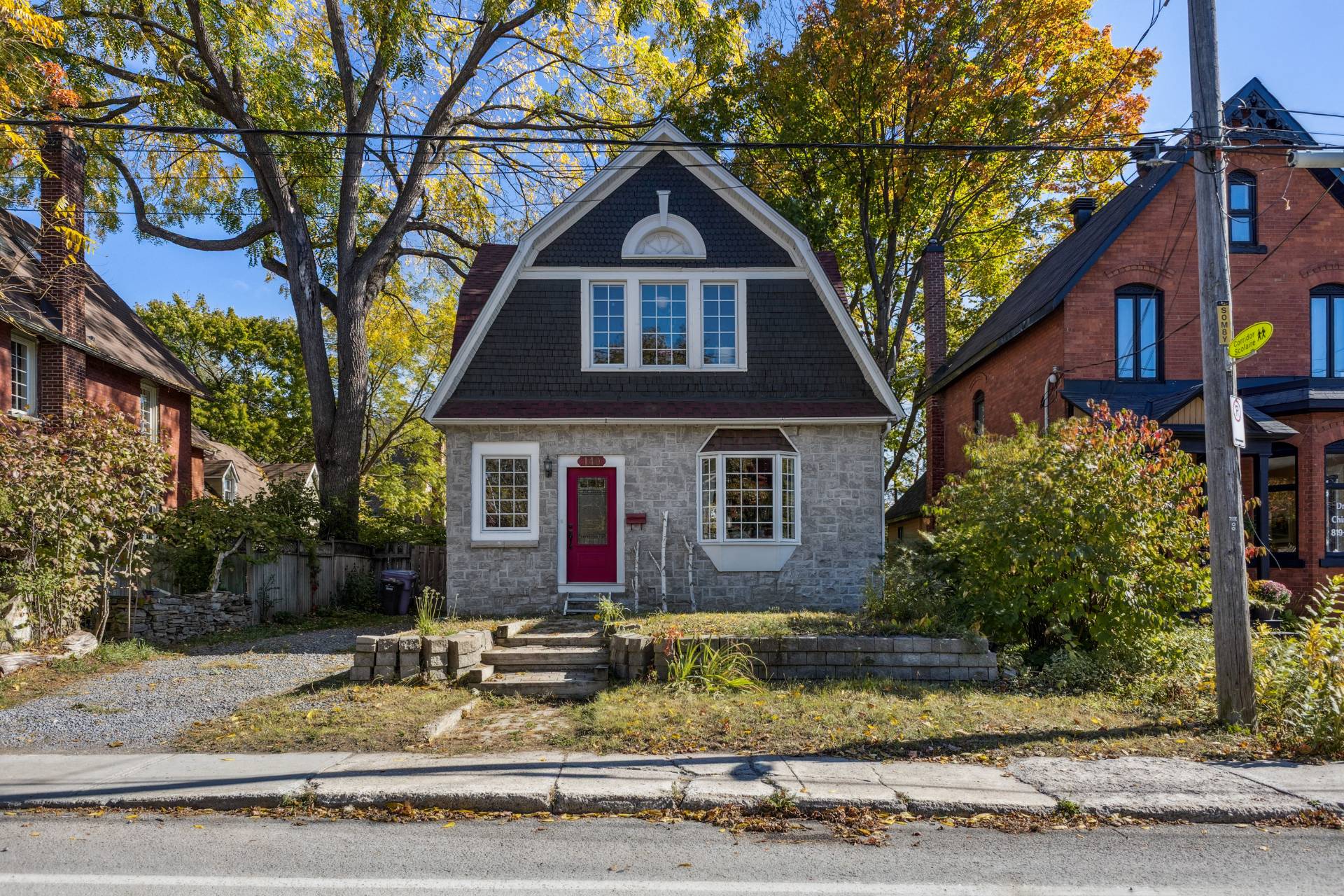 140 Av. Frank-Robinson