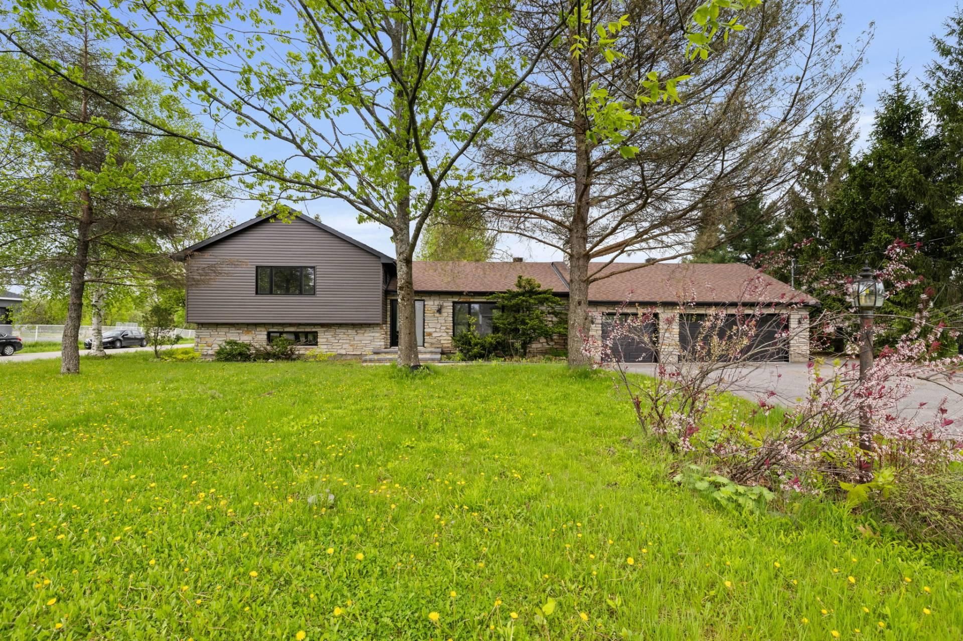 240 Ch. St-Thomas 