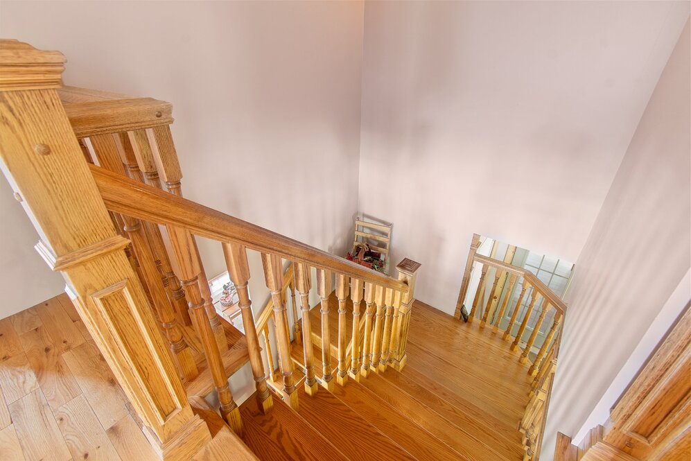 Staircase - wood chain staircase