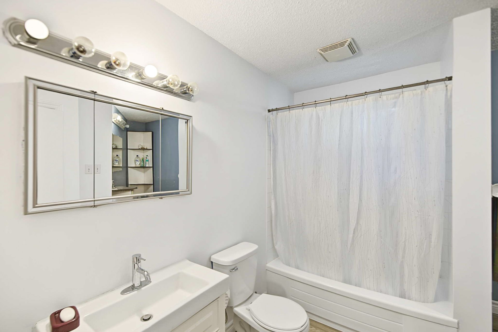 Ensuite bathroom