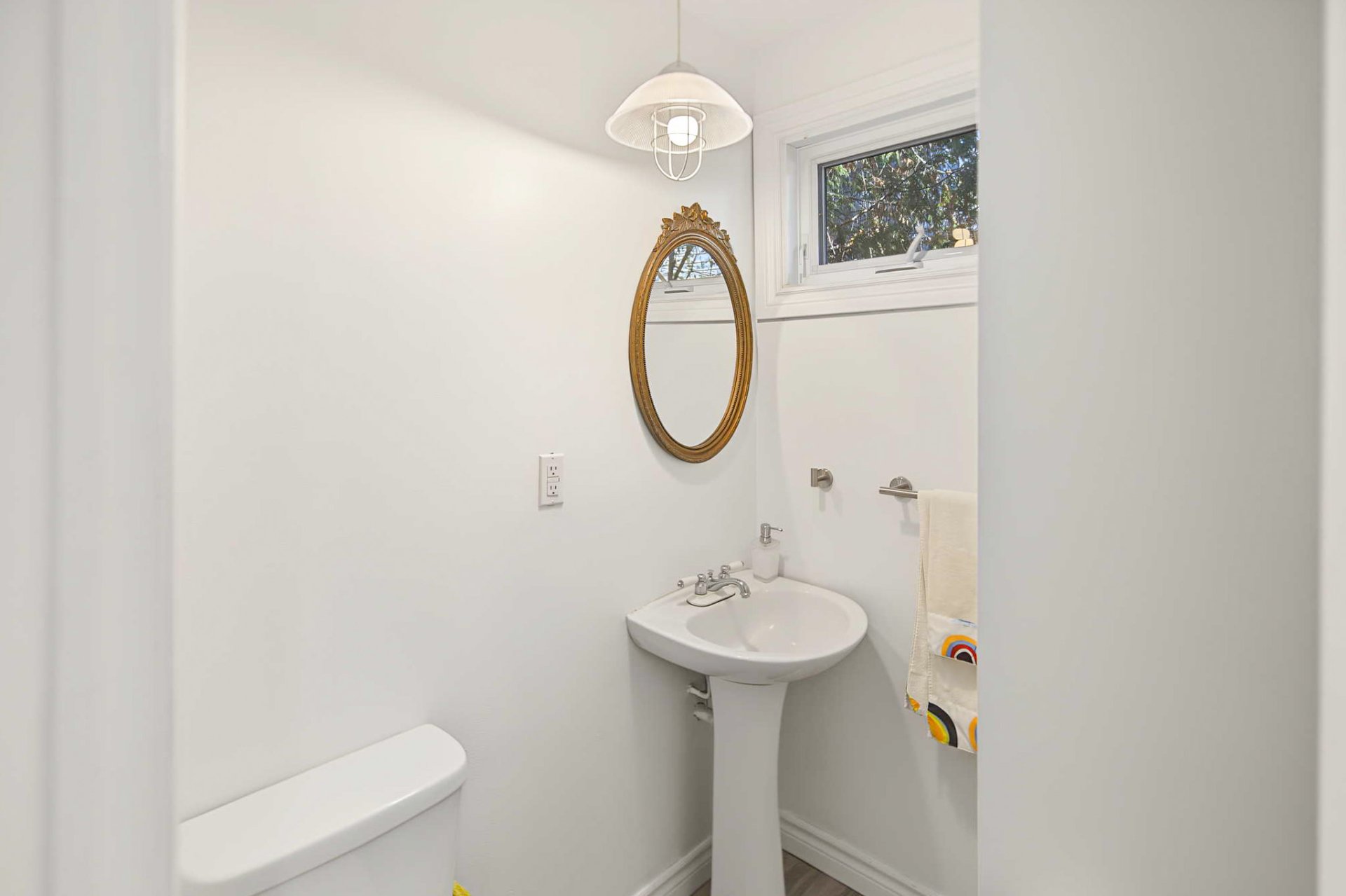 Powder room