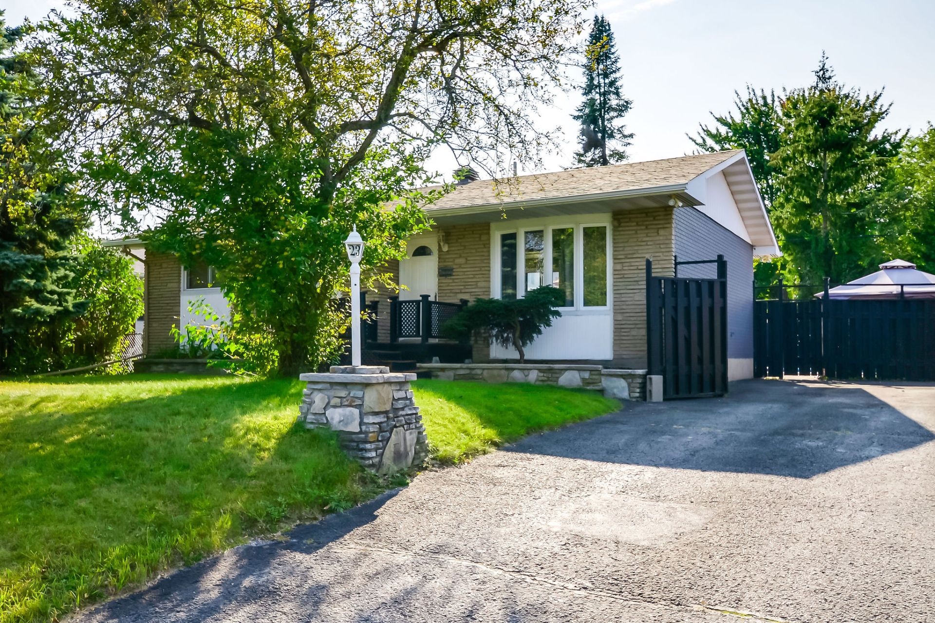 23 Rue de Touraine 