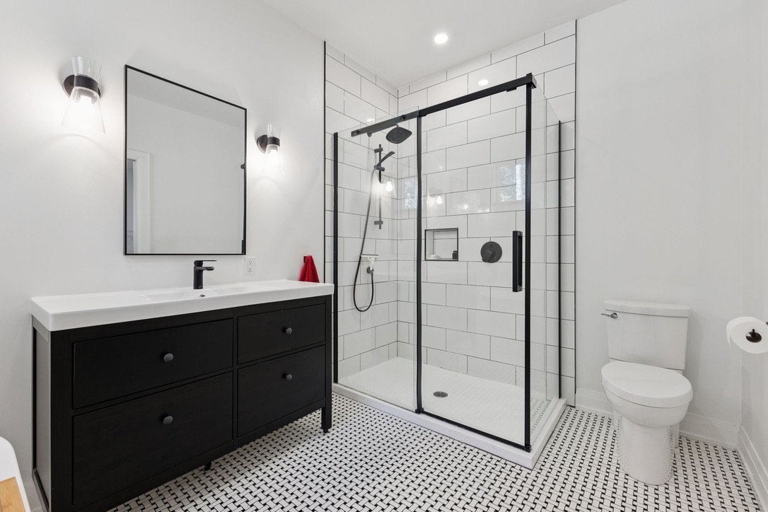 Ensuite bathroom