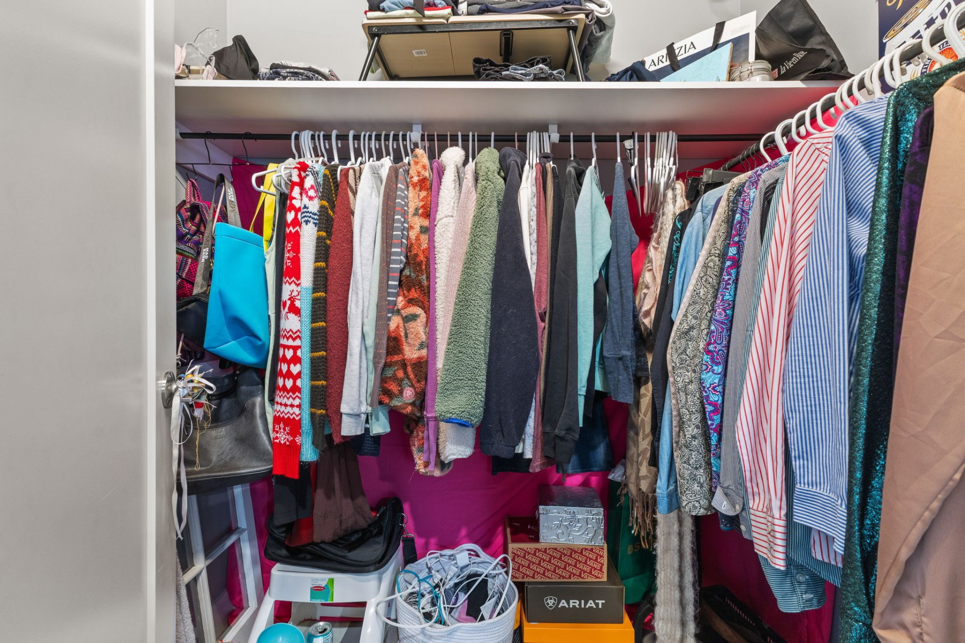 Walk-in closet