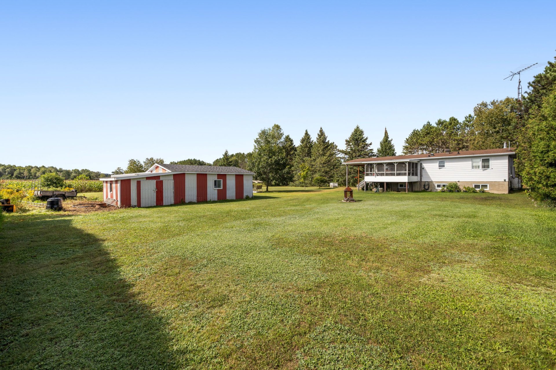 Back facade