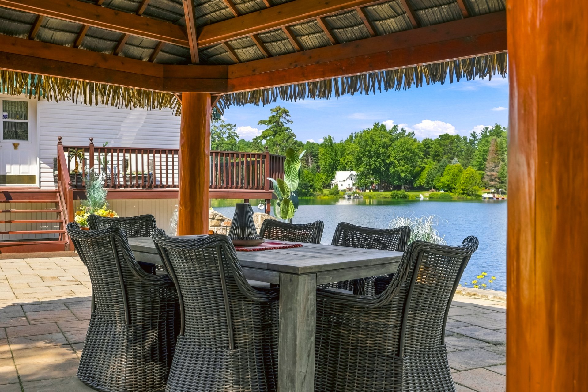 Vue sur l'eau