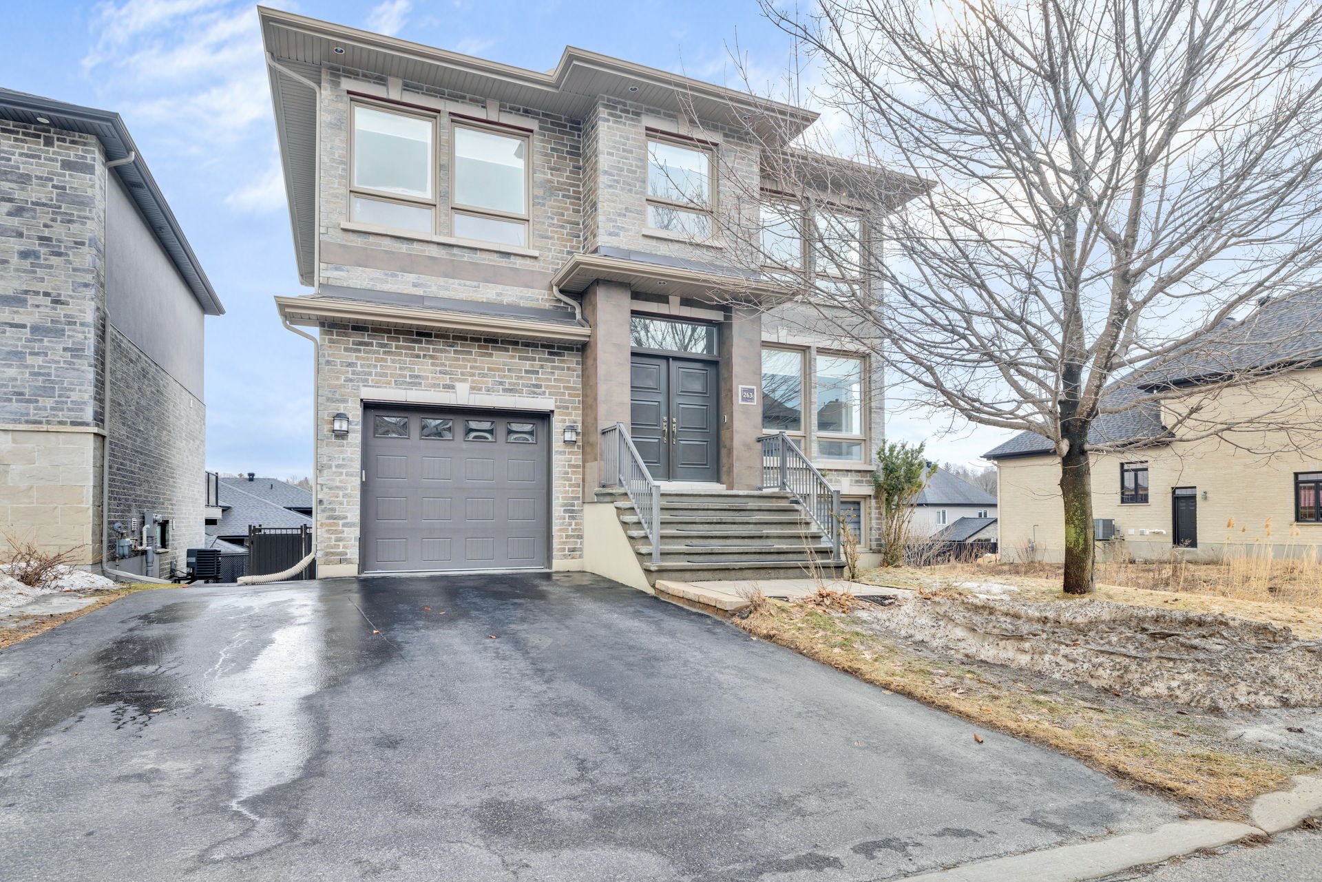 263 Rue de St-Vallier 