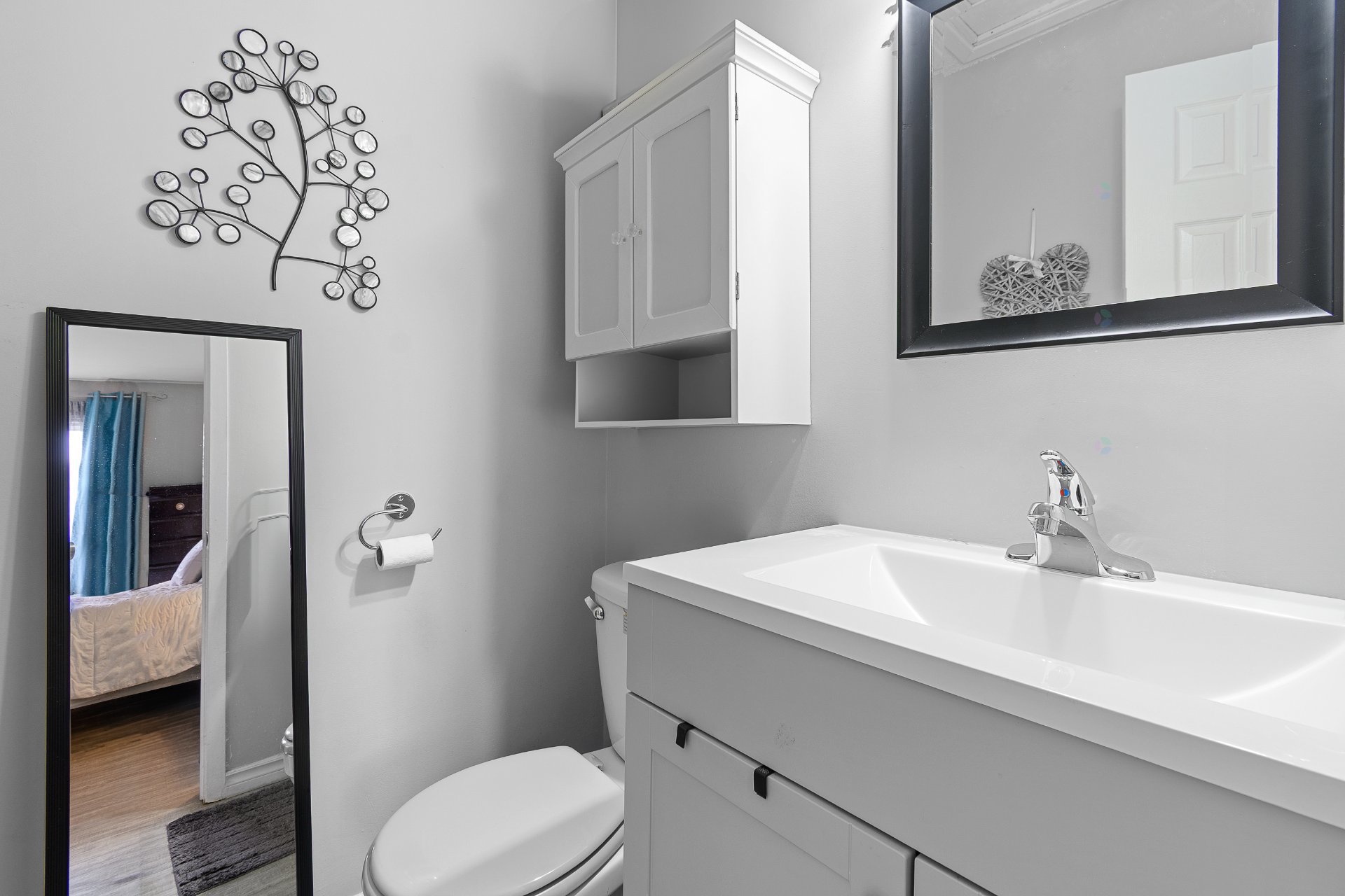Powder room