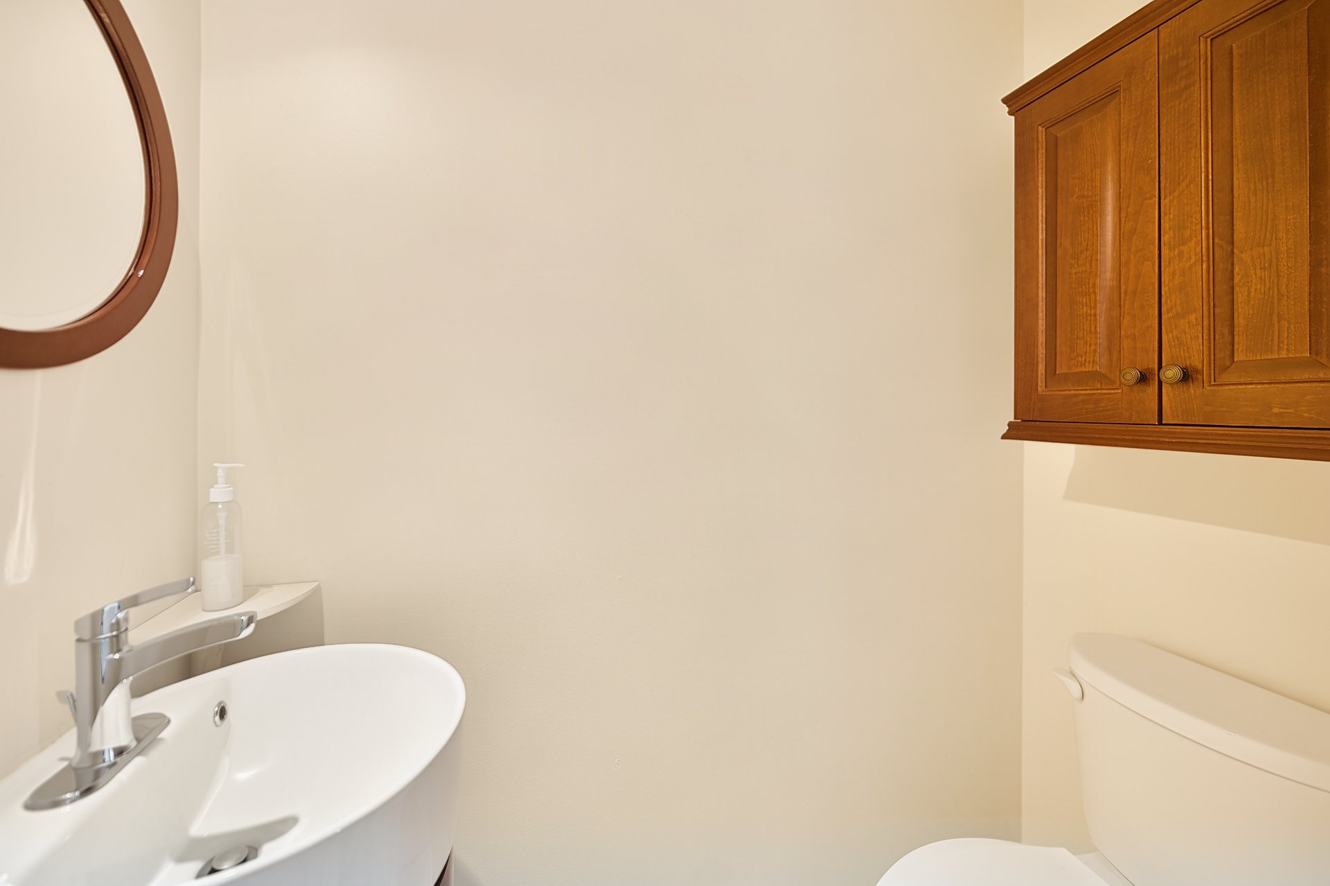 Powder room