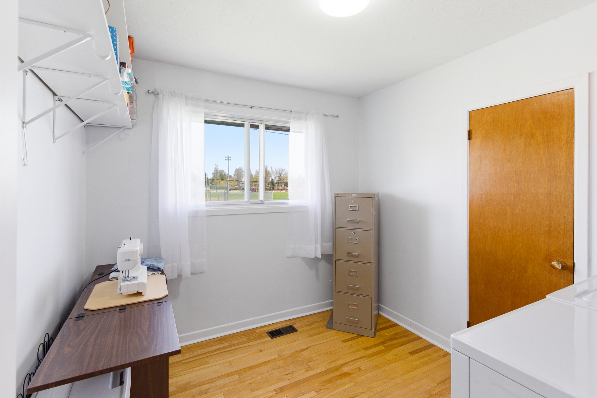 Bedroom - or laundry room