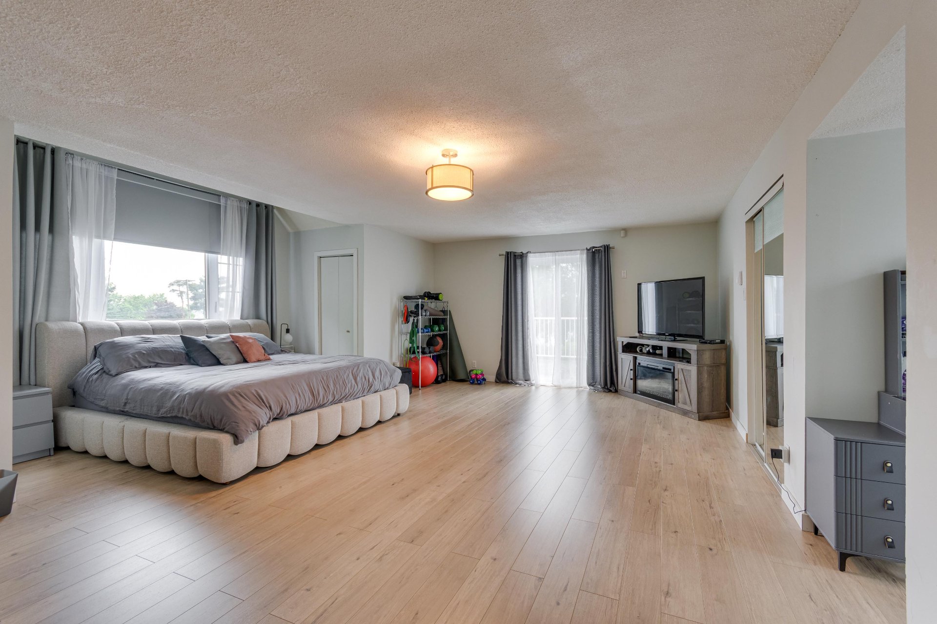 Master bedroom