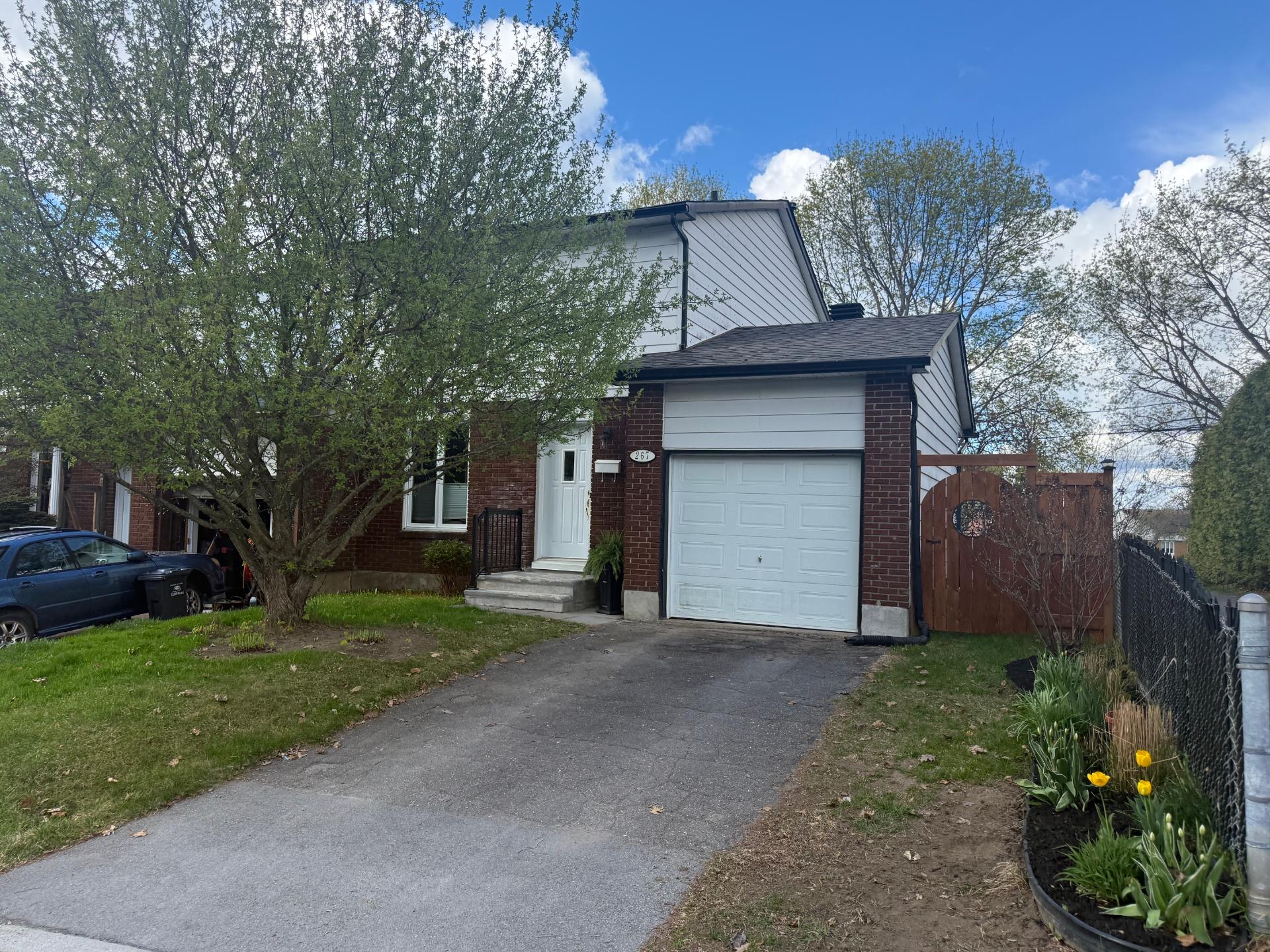 267 Rue Bourgeau S. 