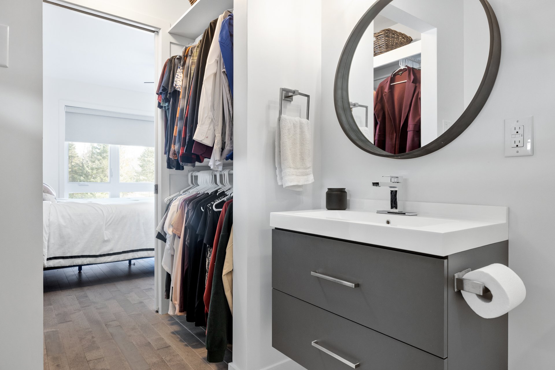 Autre - Garde-robe style ''walk-in''