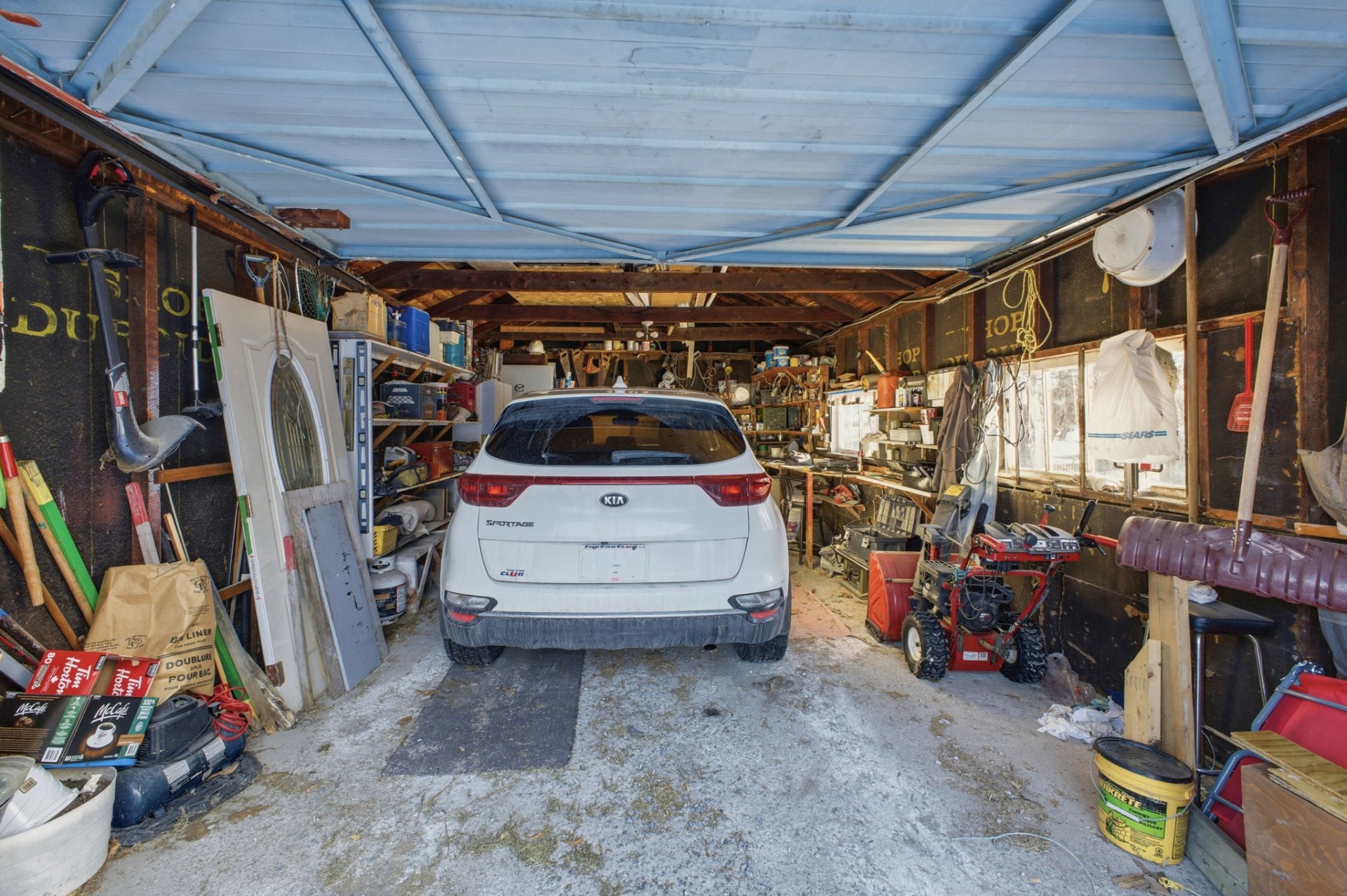 Garage