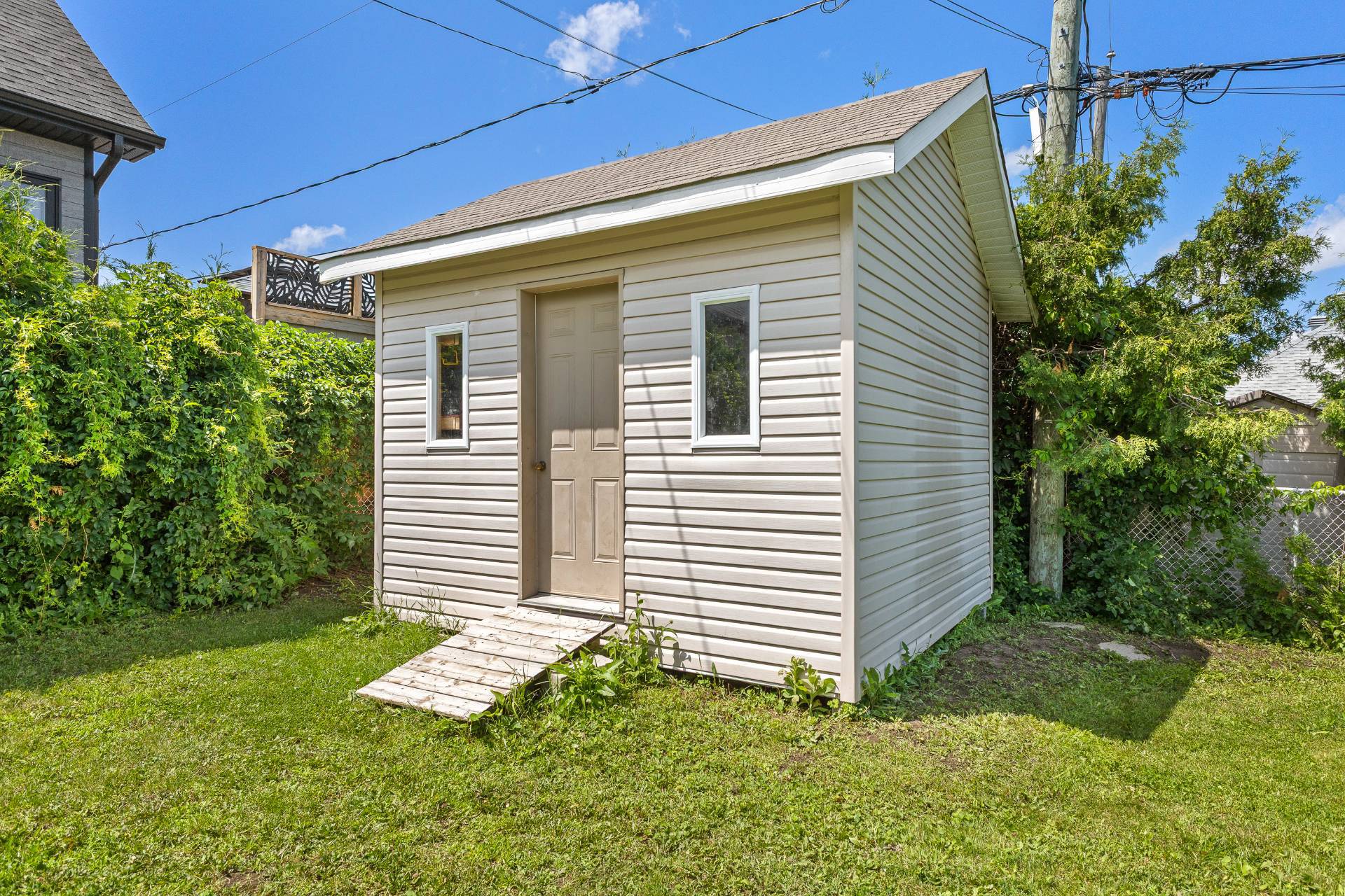 Shed