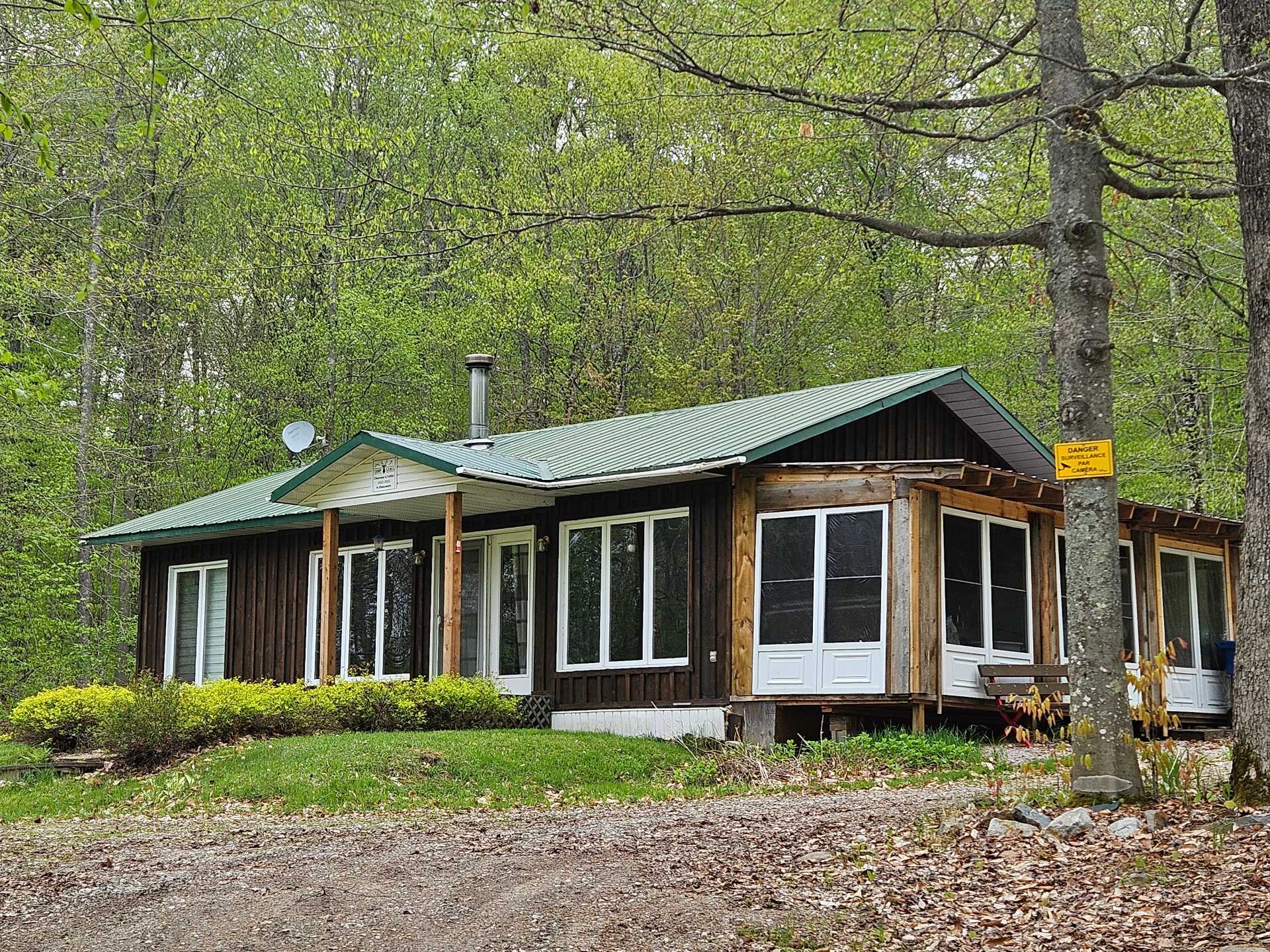 341 Ch. du Lac-de-l'Achigan 