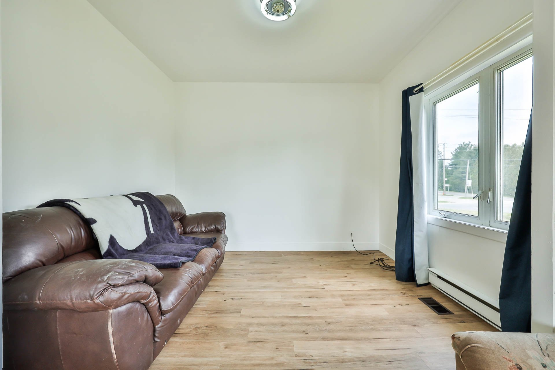 Autre - Salon ou chambre à coucher