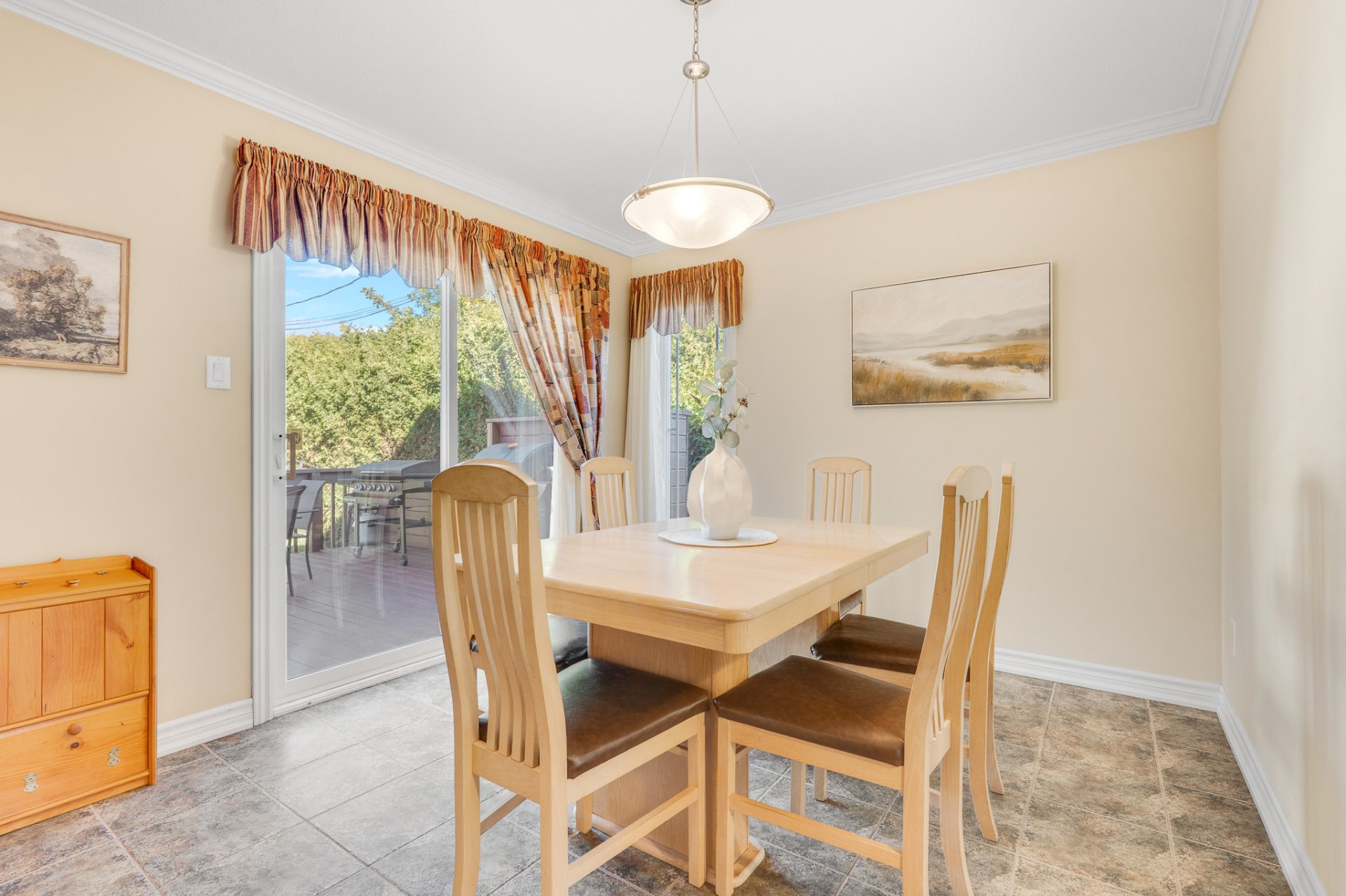 Dining room