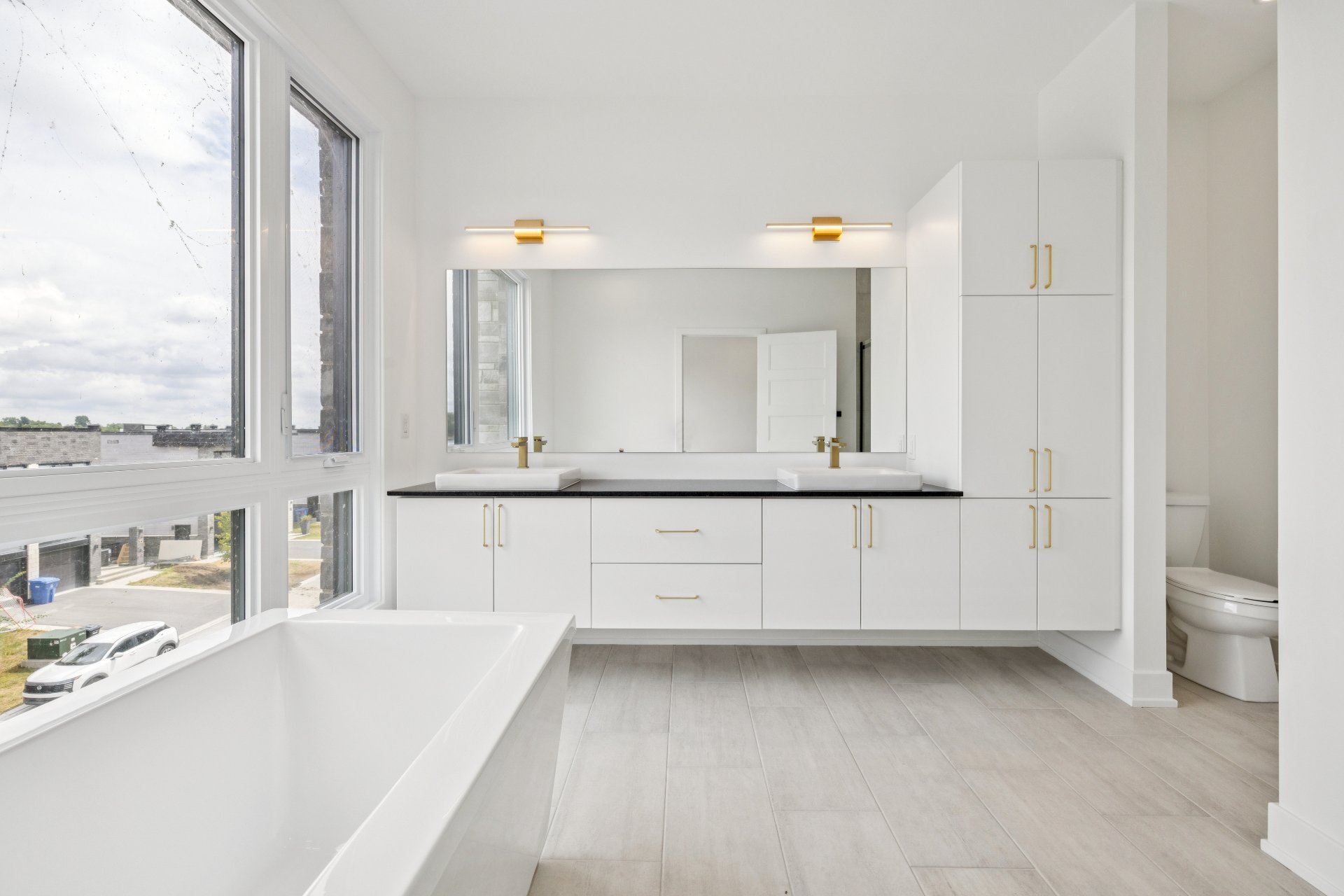 Salle de bains attenante à la CCP