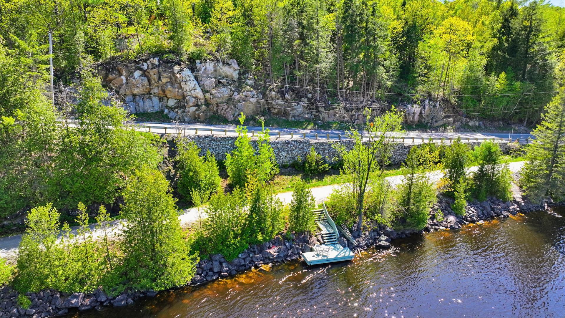 Access to a body of water