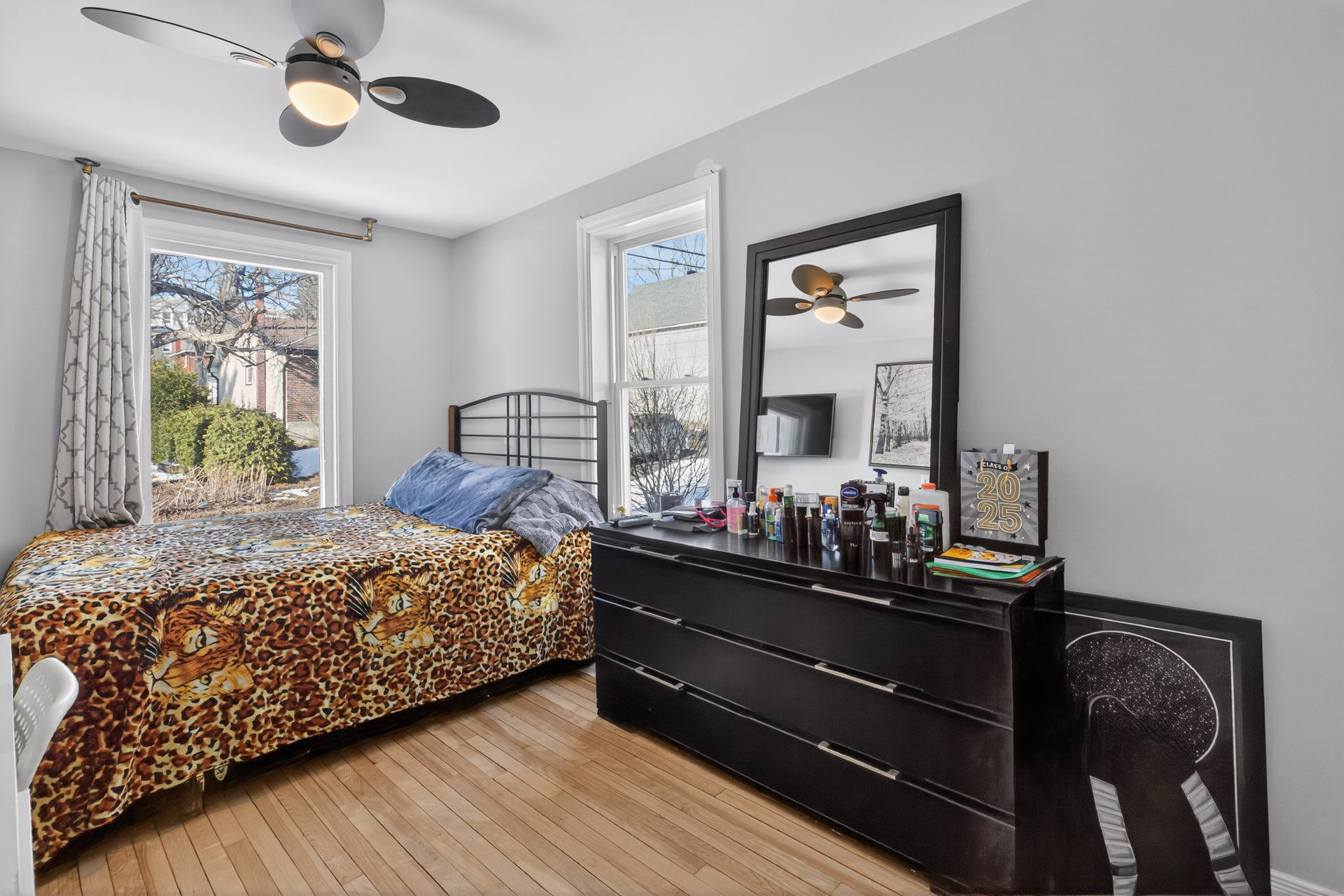 Chambre à coucher principale - Chambre à coucher principale - Unité B