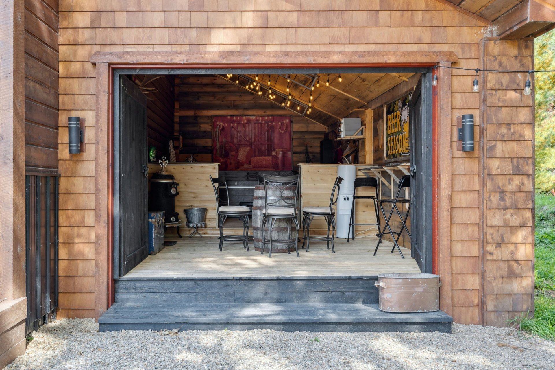Garage